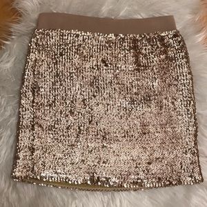 Gold sequin mini skirt, Large